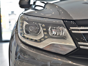 20132.0T R-Line (x)(ji)^