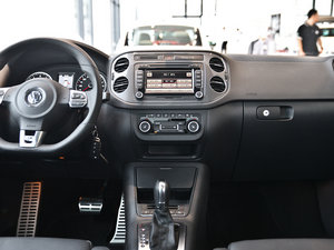 20132.0T R-Line п؅^