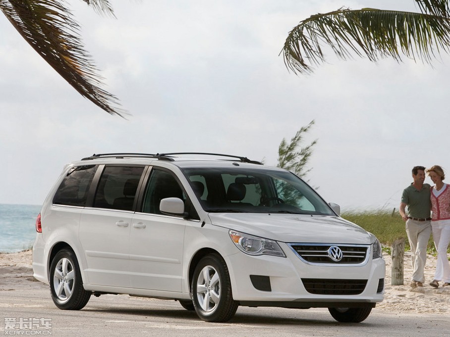 2009��Routan ������