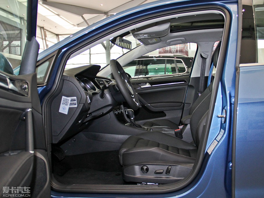 2014Golf܇ 1.4 TSI A