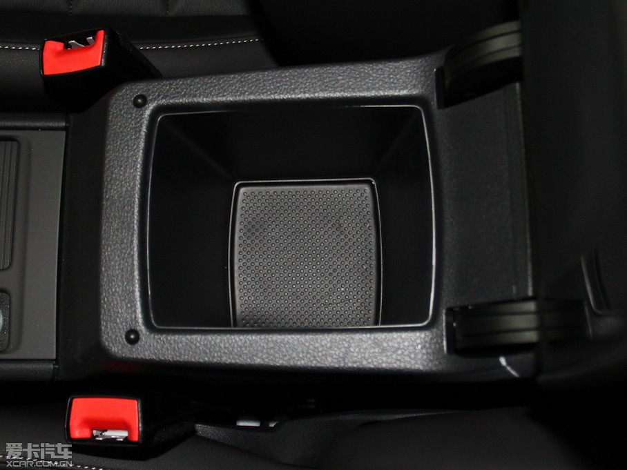 2014Golf܇ 1.4 TSI A