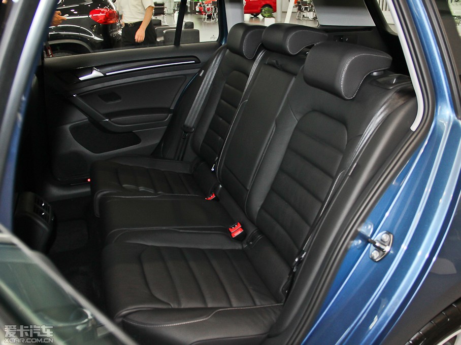 2014Golf܇ 1.4 TSI A