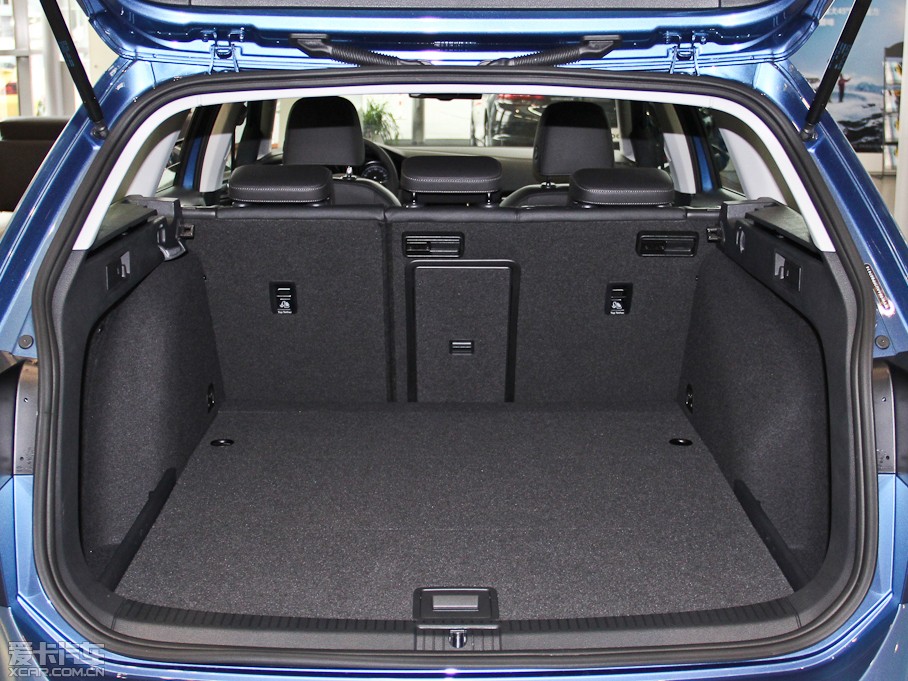 2014Golf܇ 1.4 TSI A