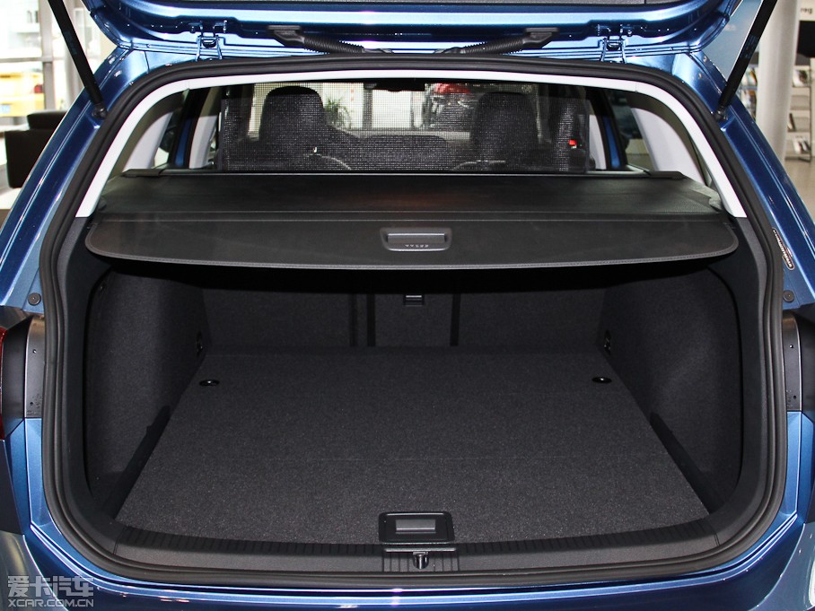 2014Golf܇ 1.4 TSI A