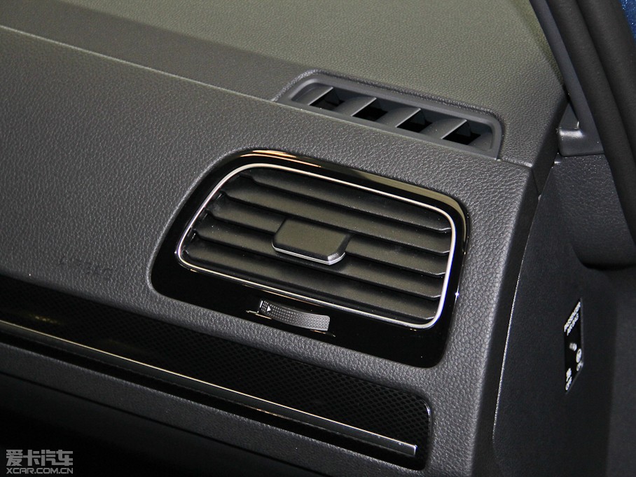 2014Golf܇ 1.4 TSI A