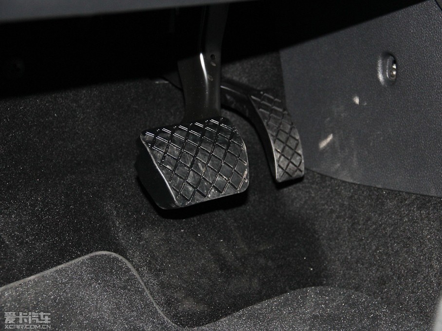 2014Golf܇ 1.4 TSI A