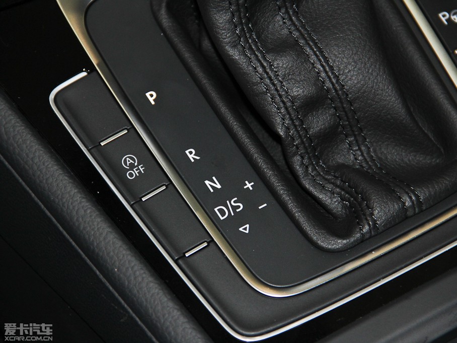 2014Golf܇ 1.4 TSI A