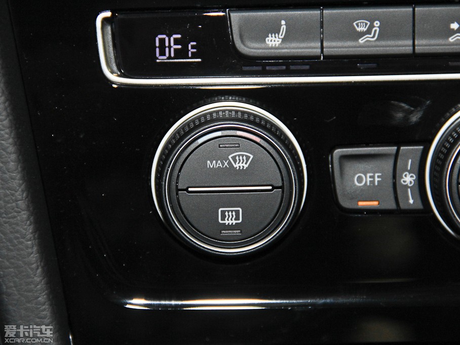 2014Golf܇ 1.4 TSI A