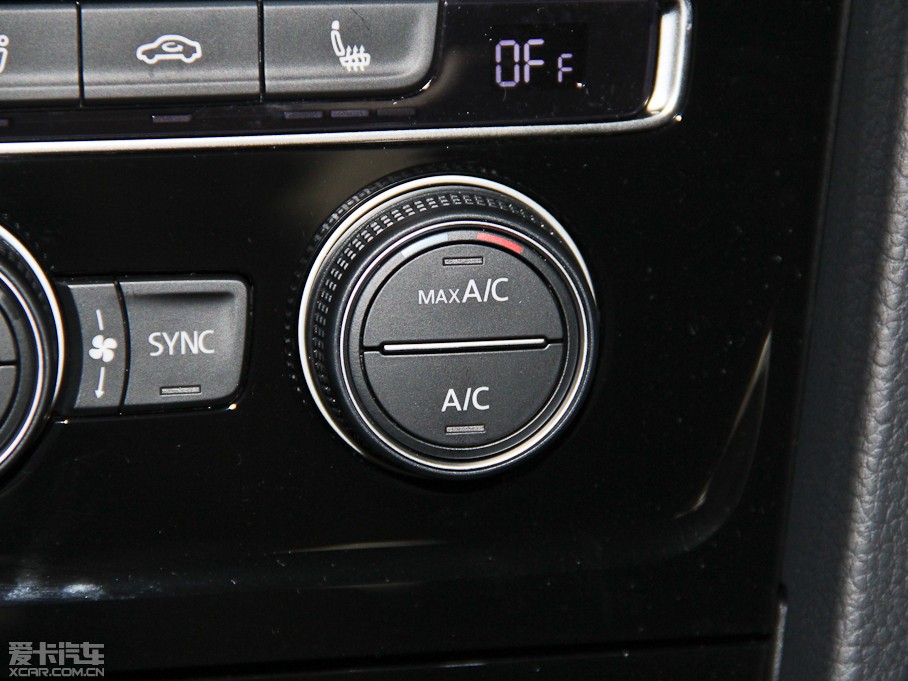 2014Golf܇ 1.4 TSI A