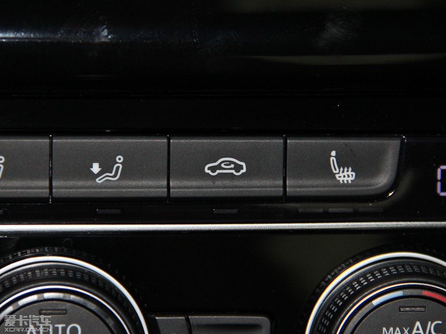 2014Golf܇ 1.4 TSI A