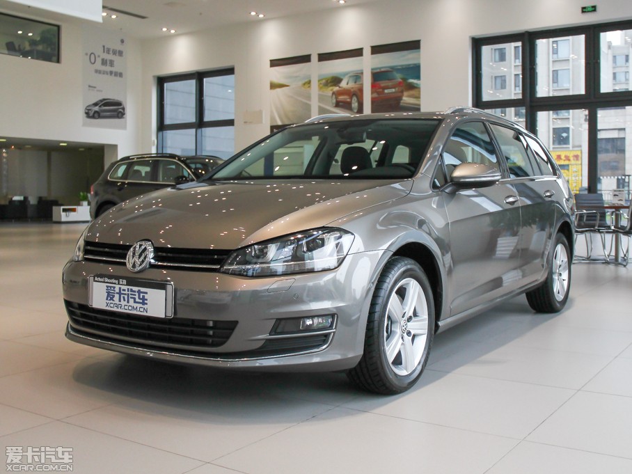 2014Golf܇ 1.4 TSI A