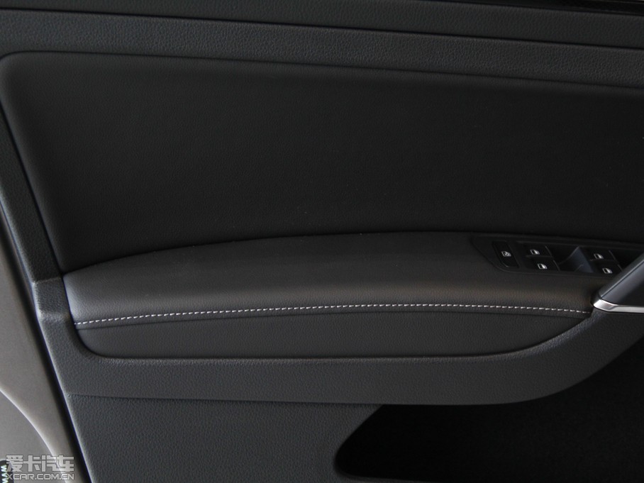 2014Golf܇ 1.4 TSI A