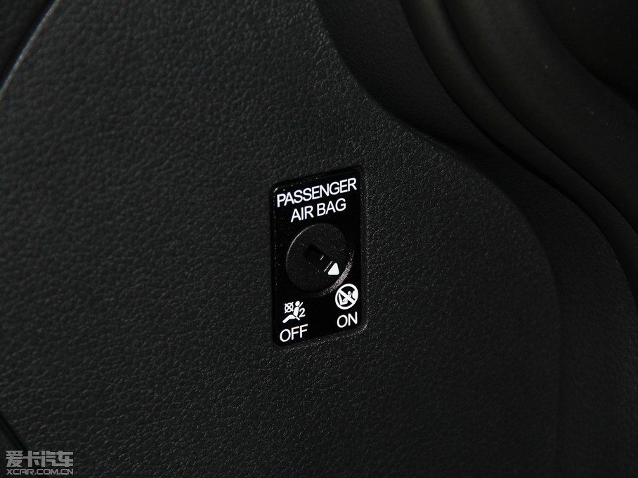 2014Golf܇ 1.4 TSI A