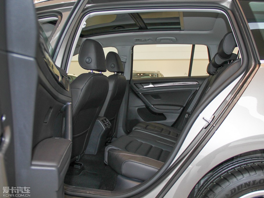 2014Golf܇ 1.4 TSI A