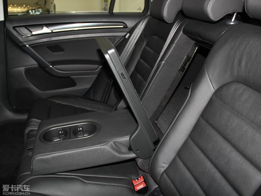 2014Golf܇ 1.4 TSI A