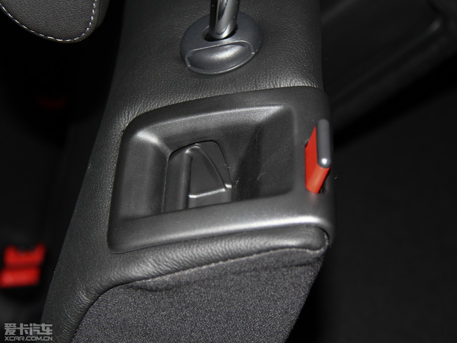 2014Golf܇ 1.4 TSI A