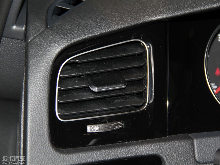 2014Golf܇ 1.4 TSI A