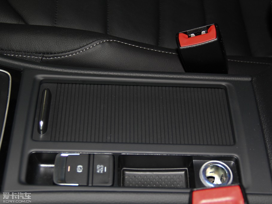 2014Golf܇ 1.4 TSI A