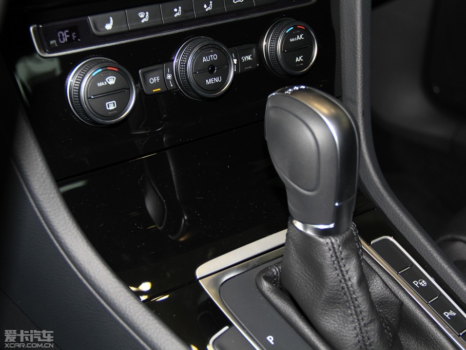 2014Golf܇ 1.4 TSI A