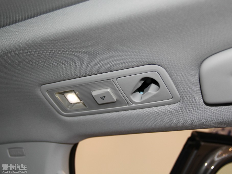 2014Golf܇ 1.4 TSI A