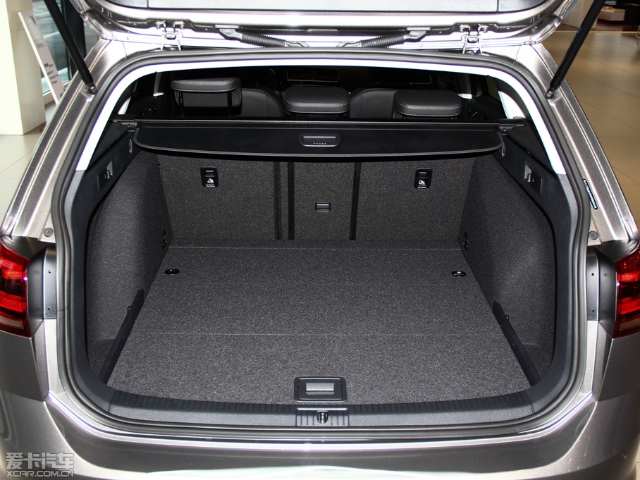 2014Golf܇ 1.4 TSI A