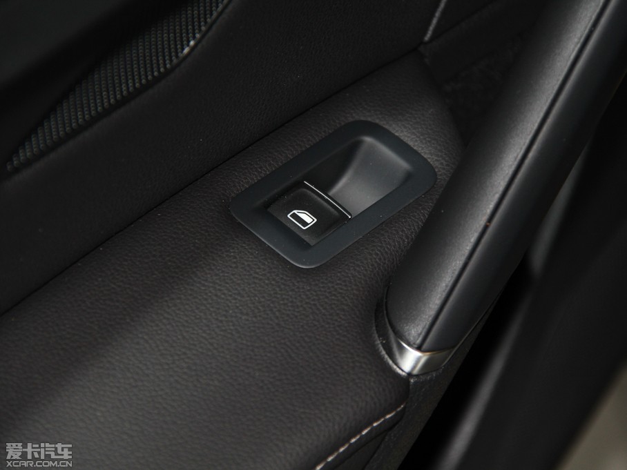 2014Golf܇ 1.4 TSI A