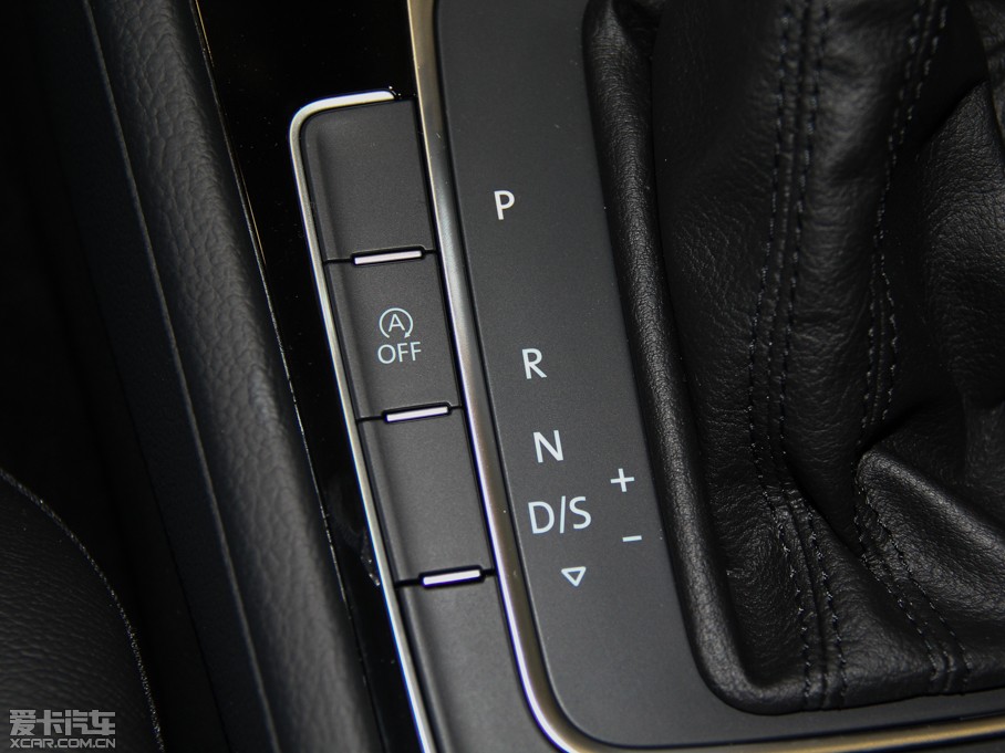 2014Golf܇ 1.4 TSI A