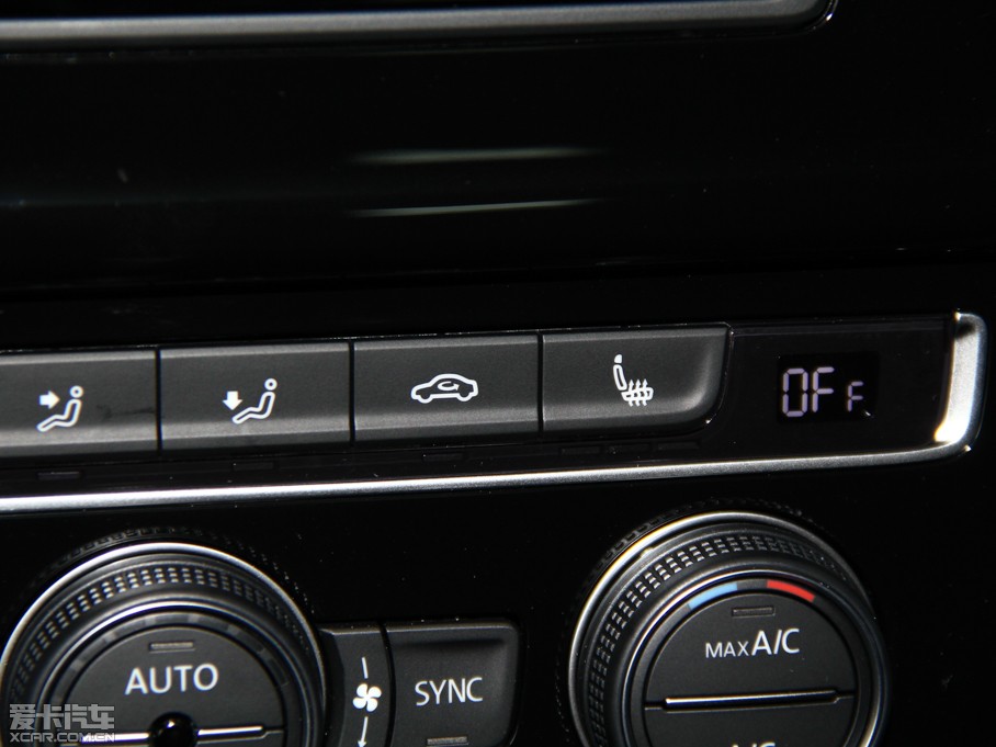 2014Golf܇ 1.4 TSI A