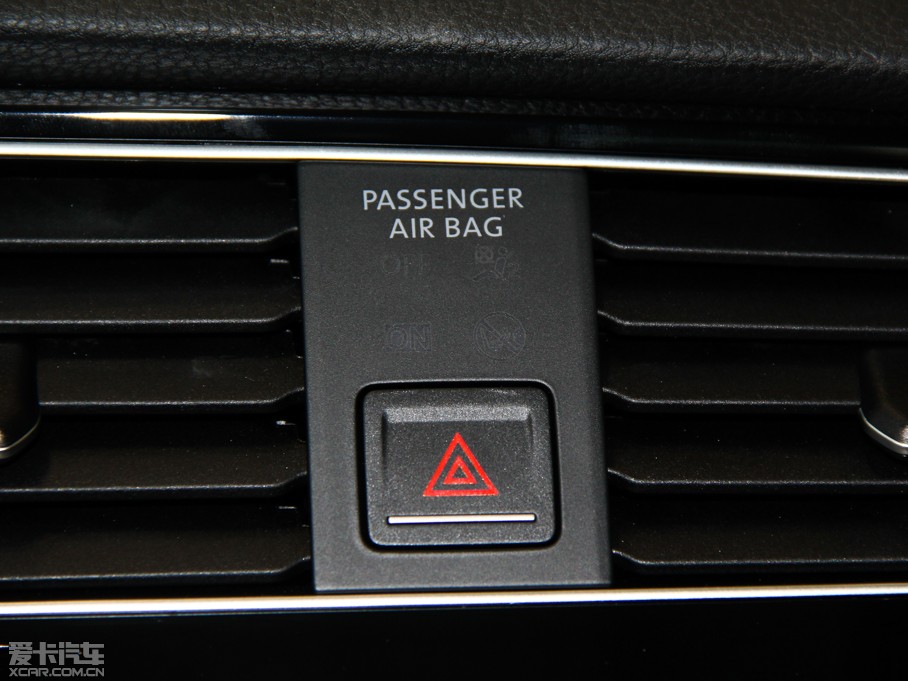 2014Golf܇ 1.4 TSI A