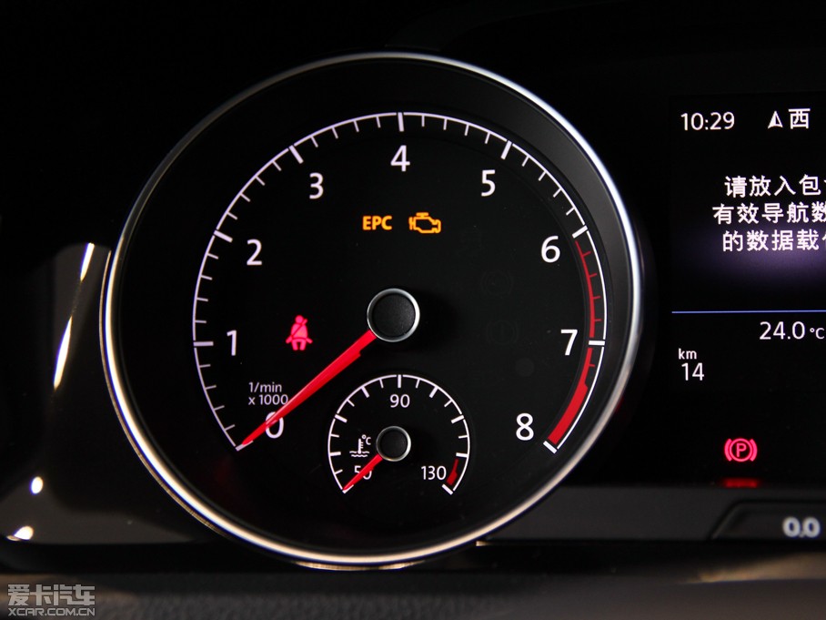 2014Golf܇ 1.4 TSI A