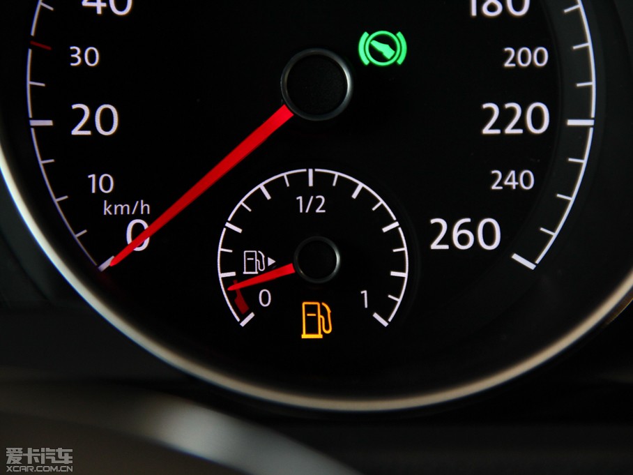 2014Golf܇ 1.4 TSI A