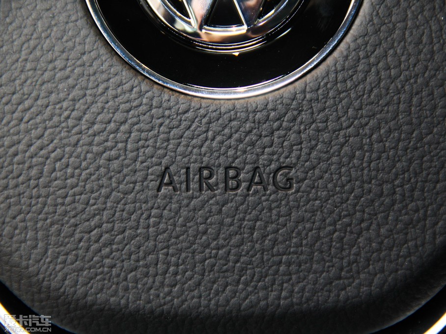 2014Golf܇ 1.4 TSI A