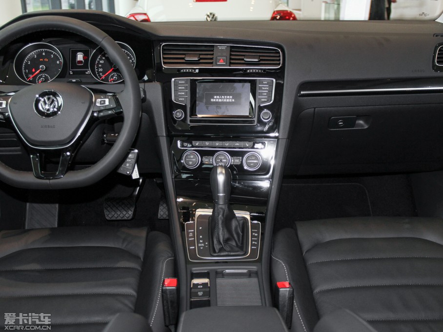 2014Golf܇ 1.4 TSI A