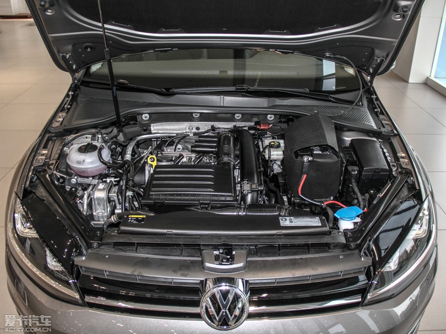 2014Golf܇ 1.4 TSI A
