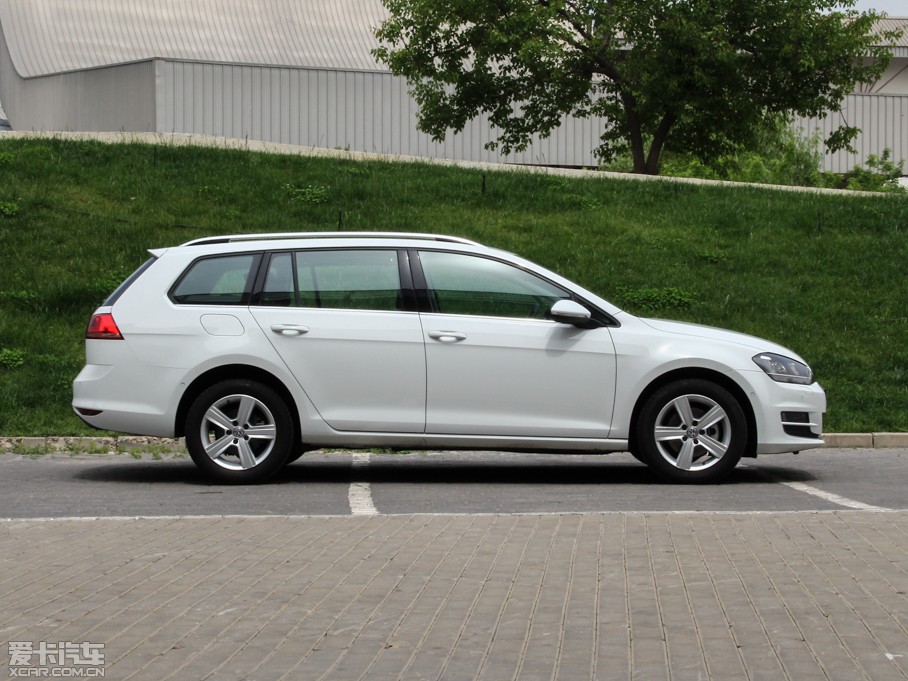 2014Golf܇ 1.4 TSI A