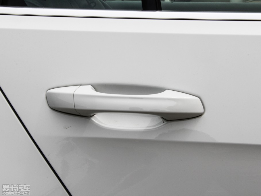 2014Golf܇ 1.4 TSI A