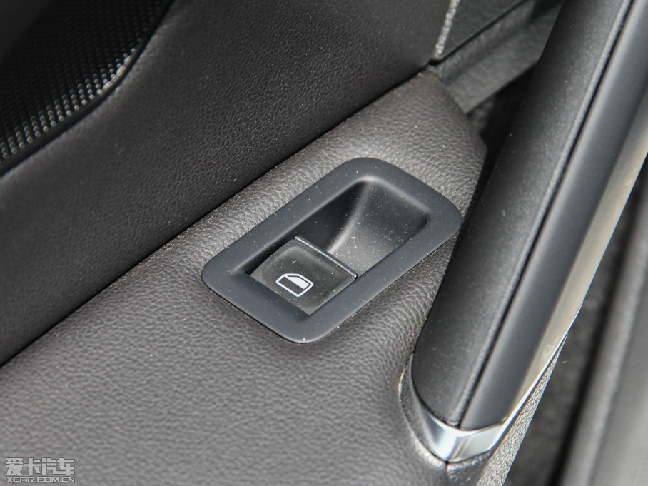 2014Golf܇ 1.4 TSI A