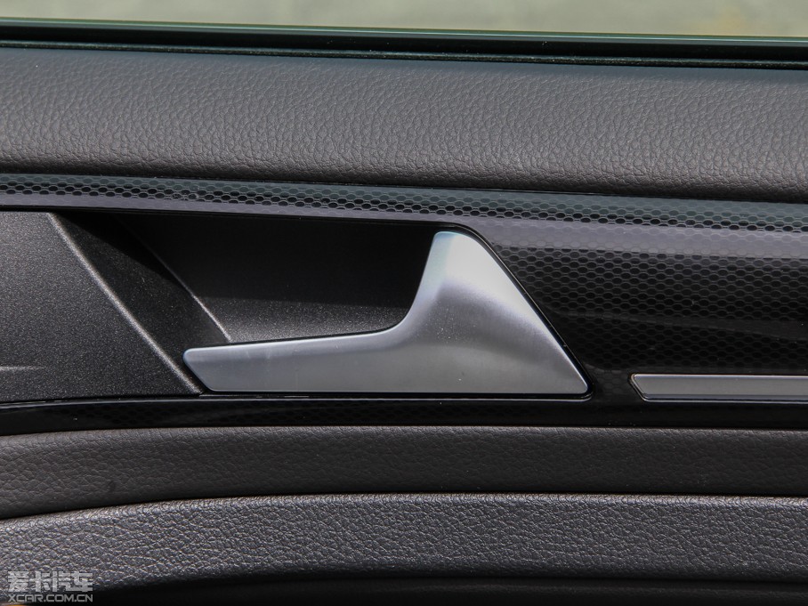 2014Golf܇ 1.4 TSI A