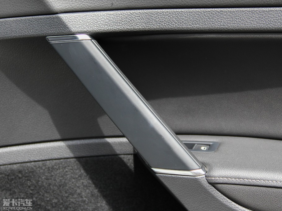 2014Golf܇ 1.4 TSI A