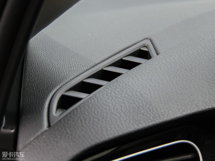 2014Golf܇ 1.4 TSI A