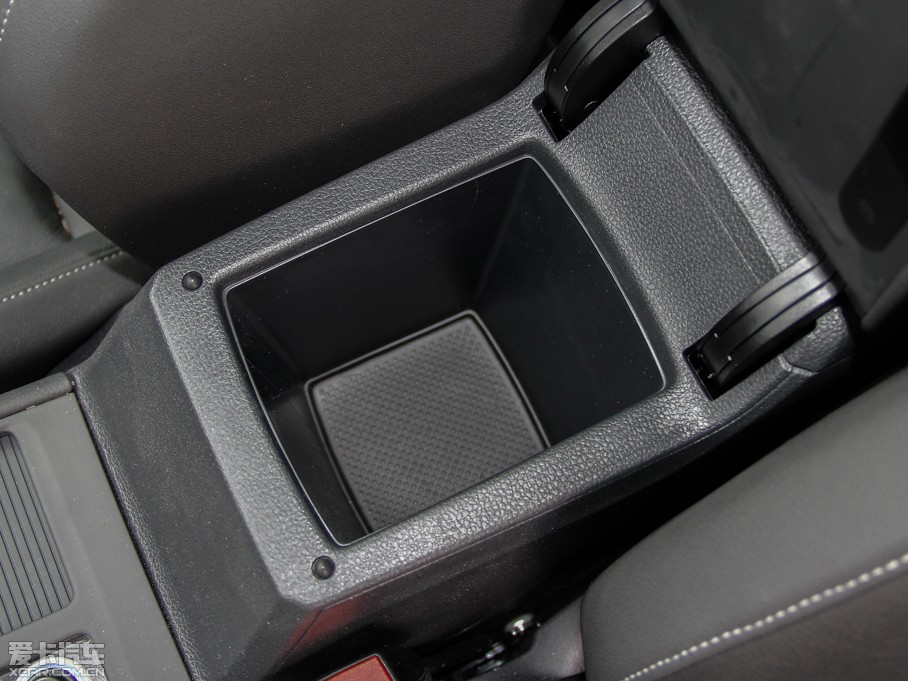 2014Golf܇ 1.4 TSI A