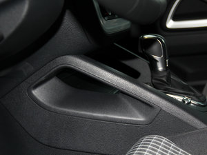 20151.4TSI L(fng)а g