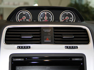 20151.4TSI L(fng)а {(dio)L(fng)