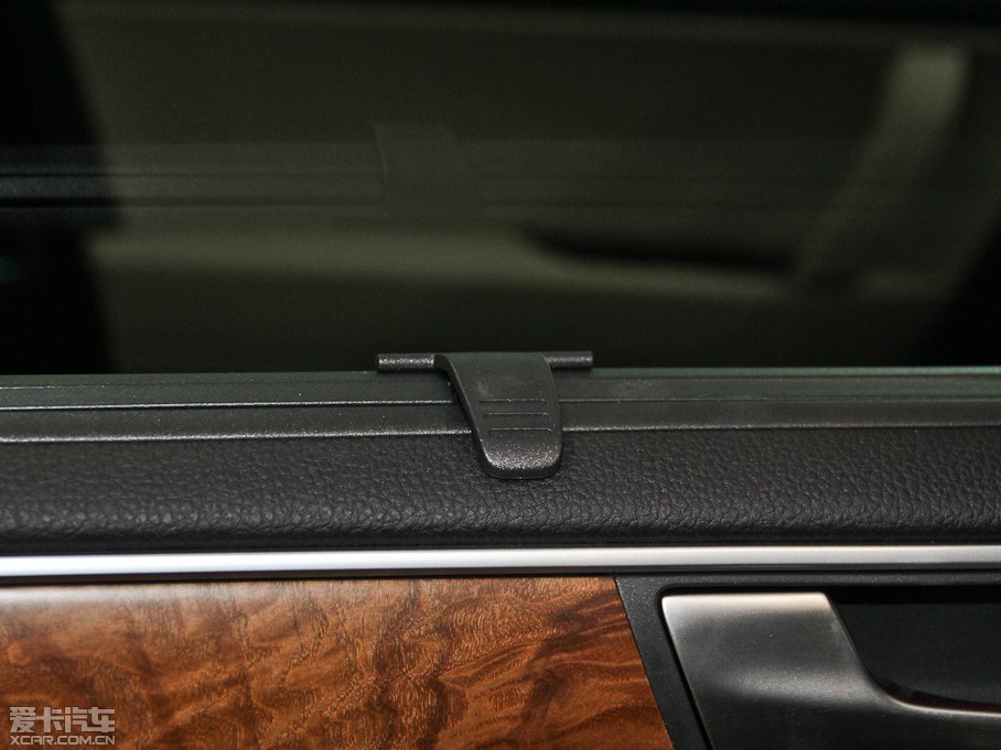 2014��;�J 4.2L V8