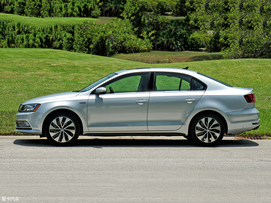 2015Jetta Hybrid