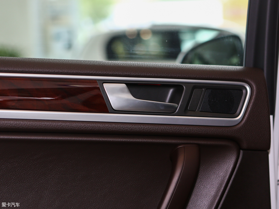 2015;J 3.0T Ԅ(dng)ҫJ