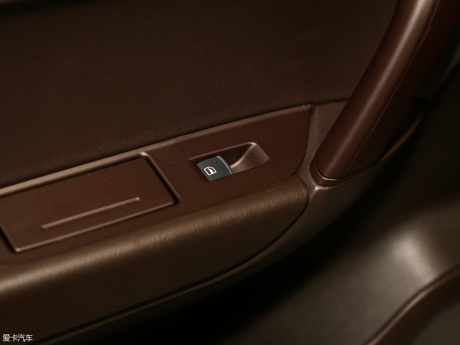 2015��;�J 3.0T �Ԅ�ҫ�J������