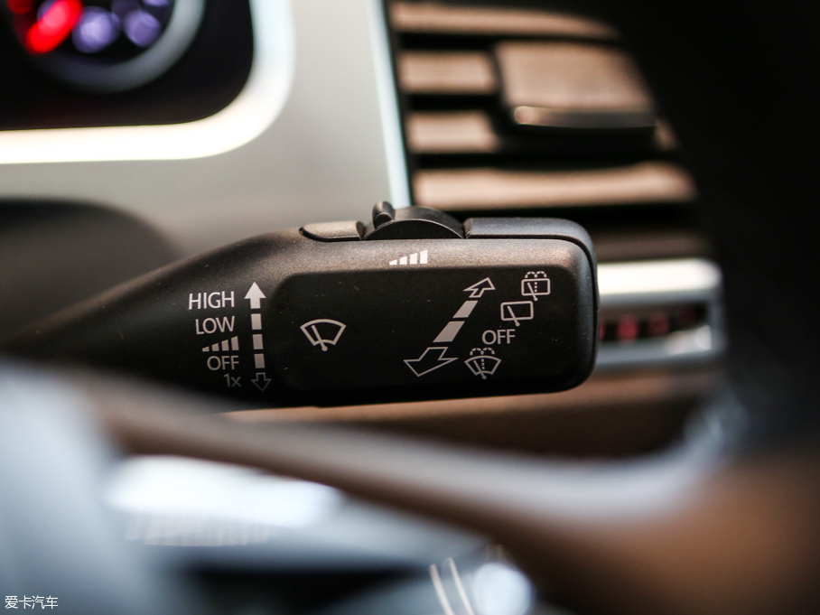 2015;J 3.0T Ԅ(dng)ҫJ