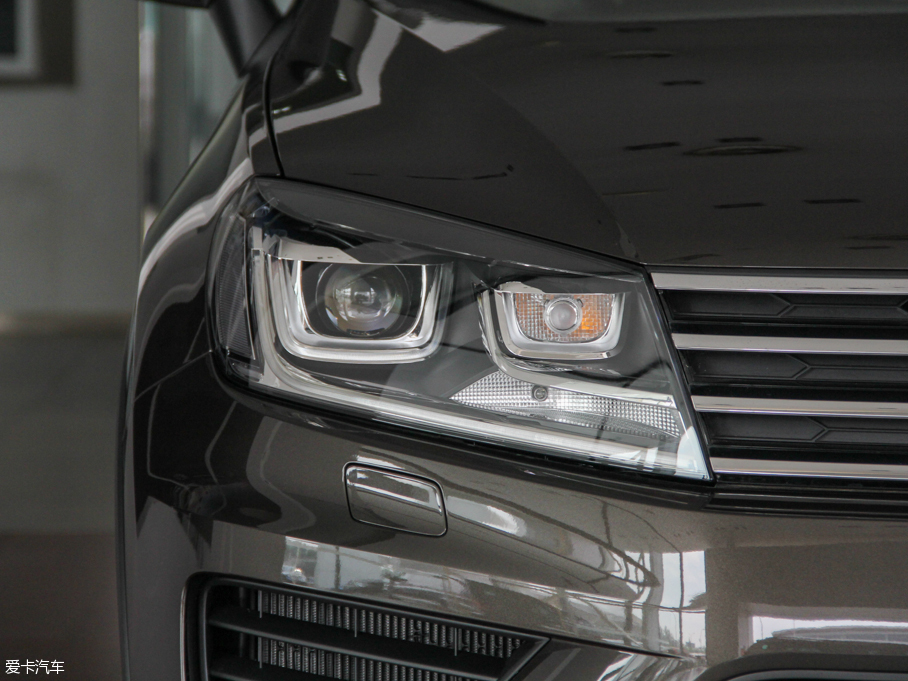 2015��;�J 3.0TSI ������