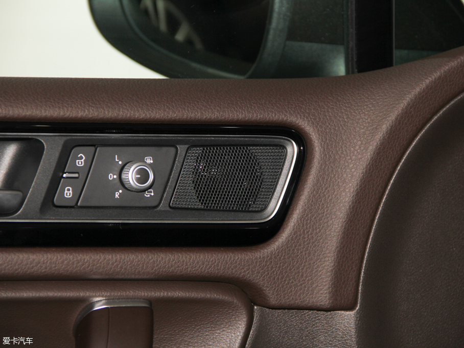 2015��;�J 3.0TSI ������